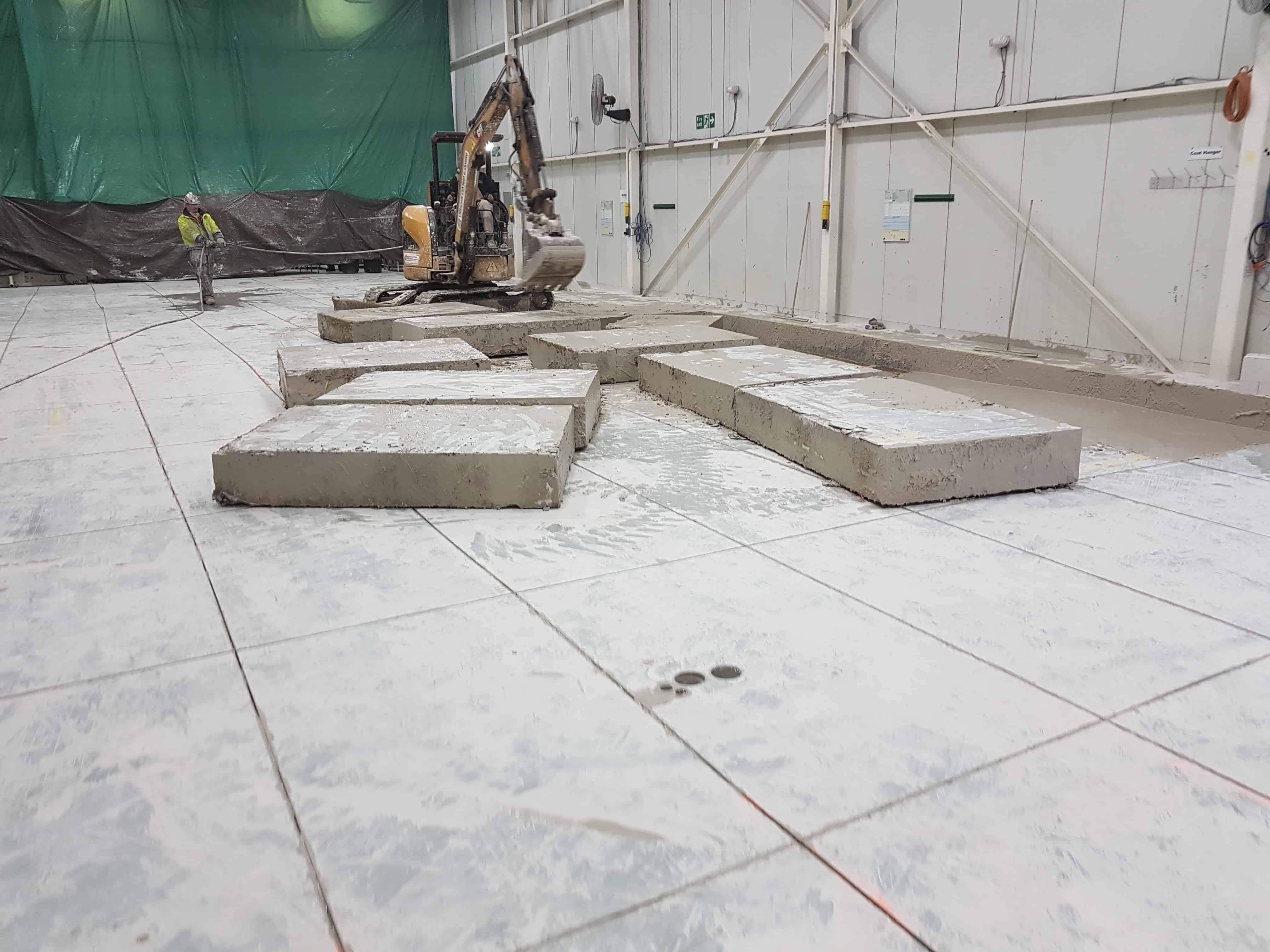 Concrete machine base construction contractor