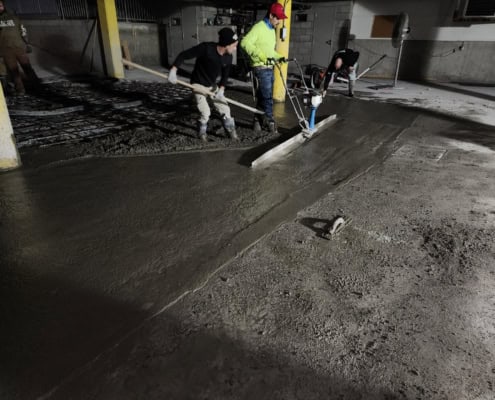 Concrete slab pour in a Montreal parking garage